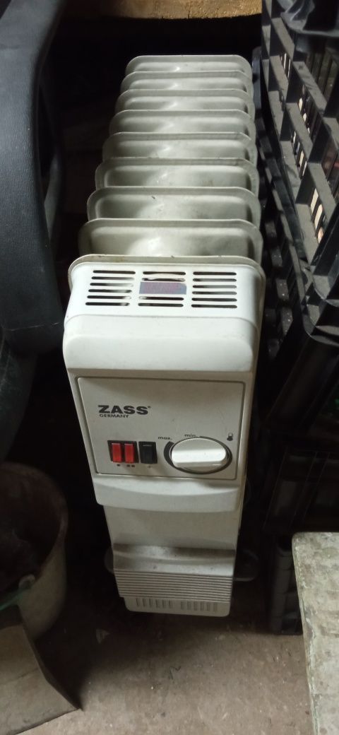 Calorifer electric cu 9 elemenți Zass