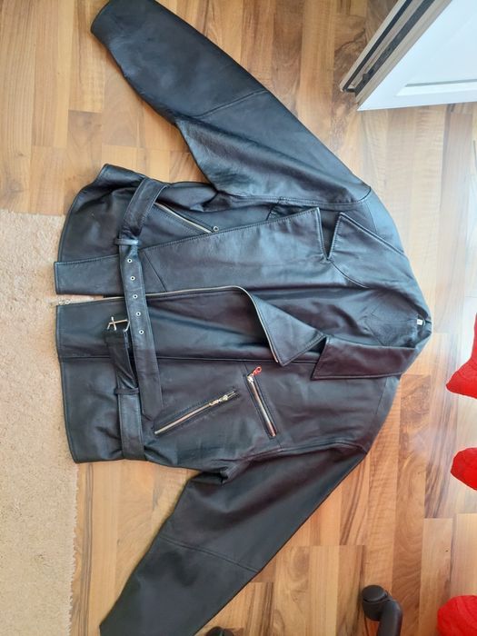 Geaca de piele naturala ideal moto,chopper,rock sau de strada ,XL