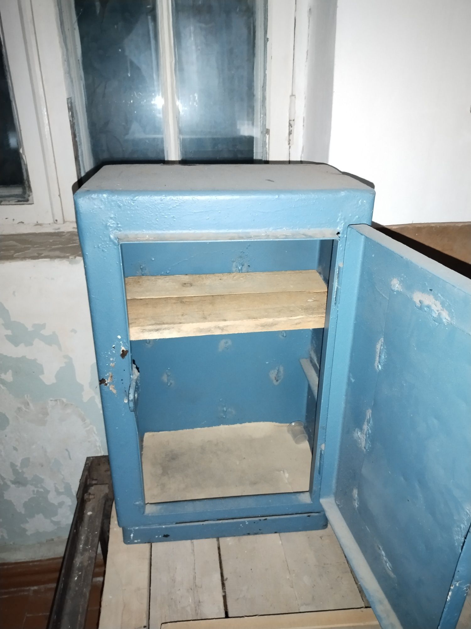 Продается сейфы в Чирчике