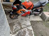 Honda crb 600 f4i an 2000