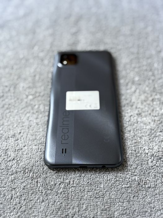 Телефон Realme C11 32GB като нов