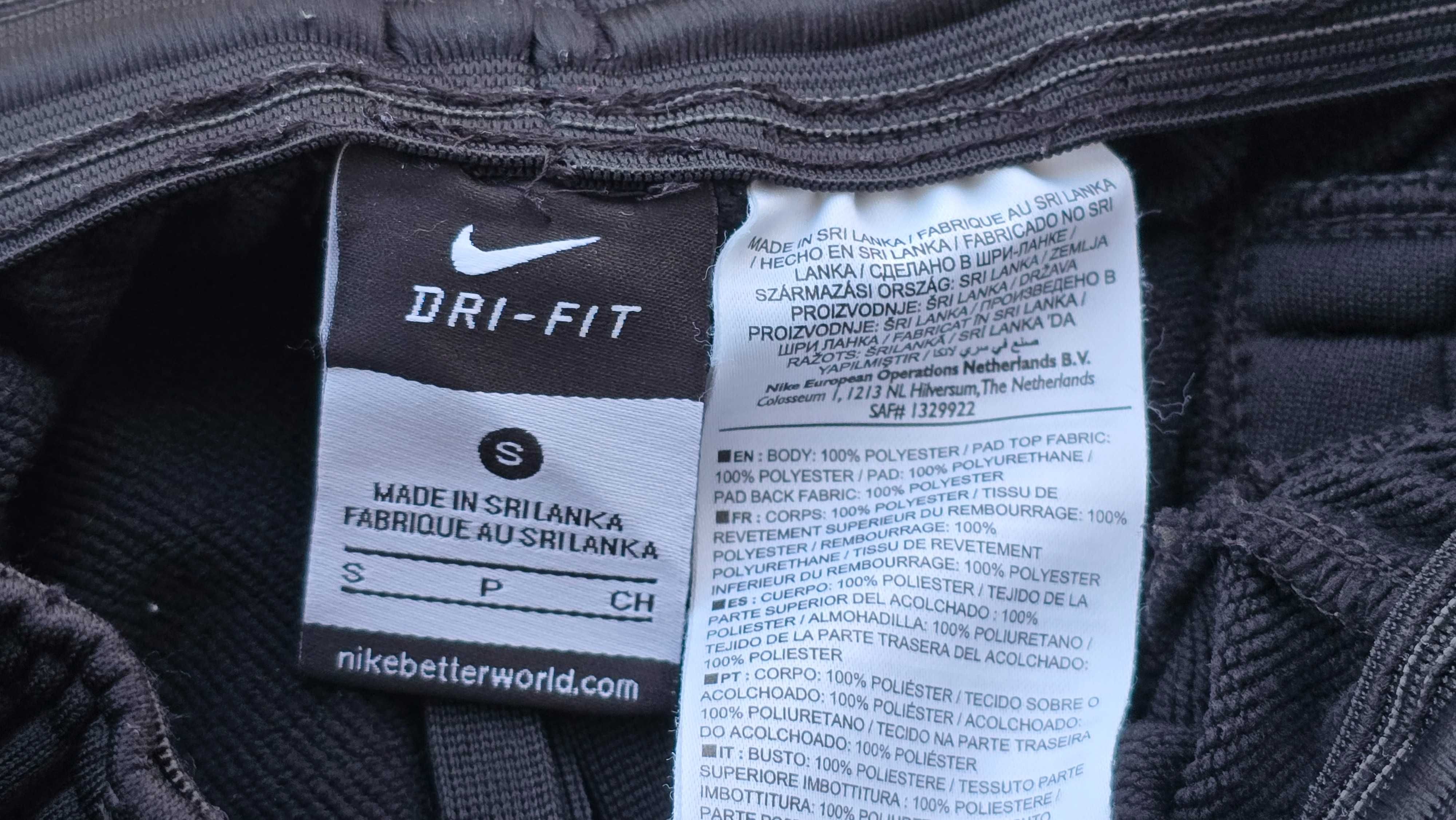 Вратарски шорти Nike размер S