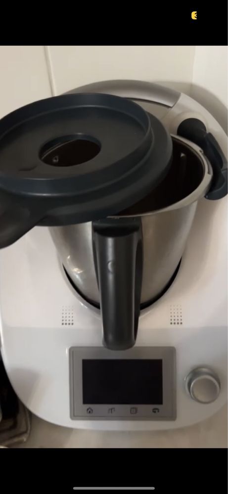 Продаю Thermomix Тм5