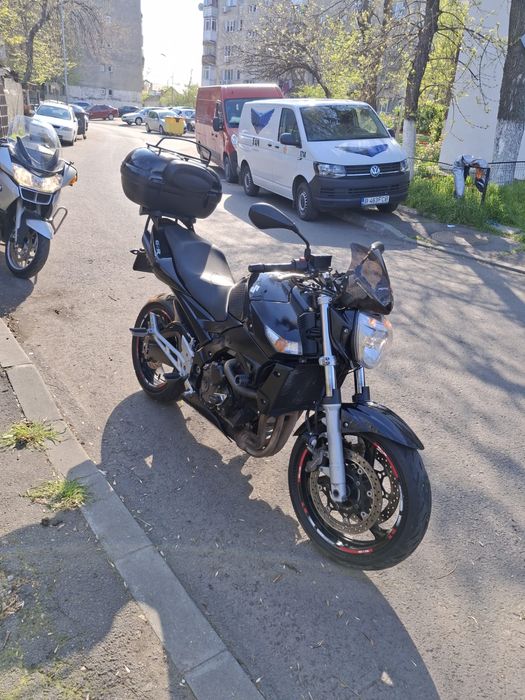 Suzuky gsr 600 2009