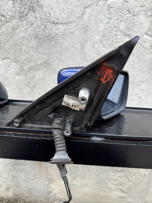 Странични огледала е39