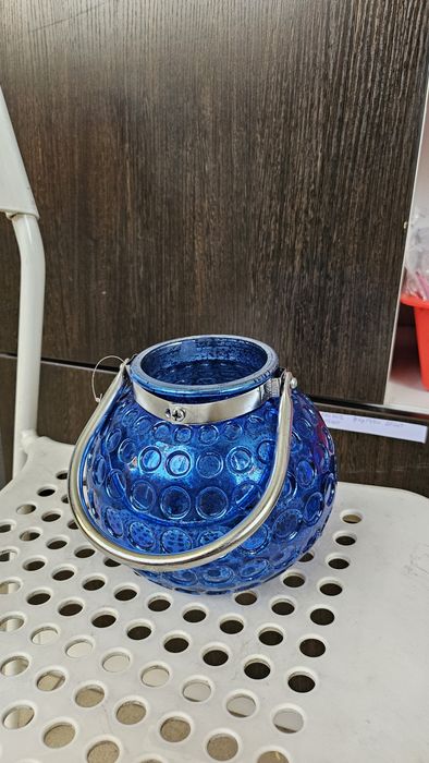 Декоративная ваза