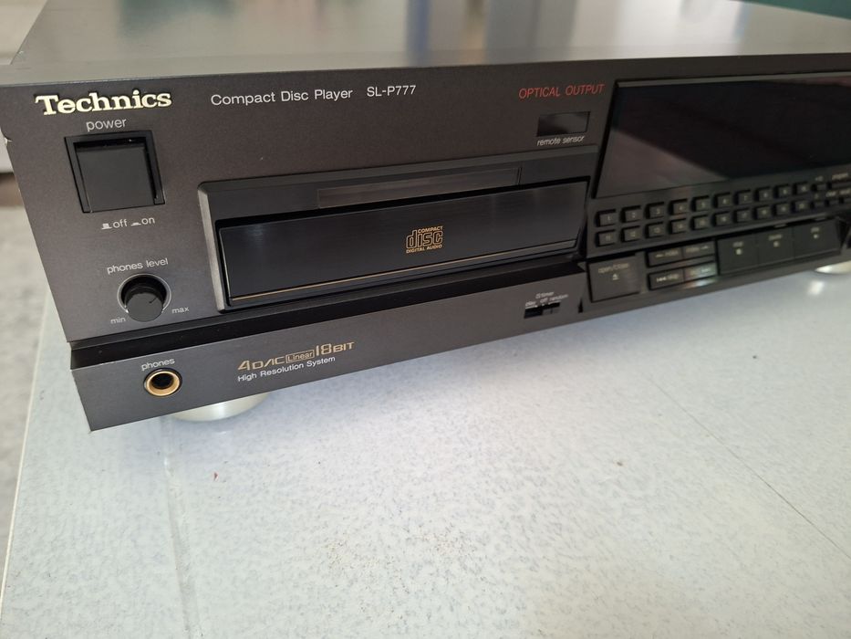 Technics SL-P 777 cd player high end