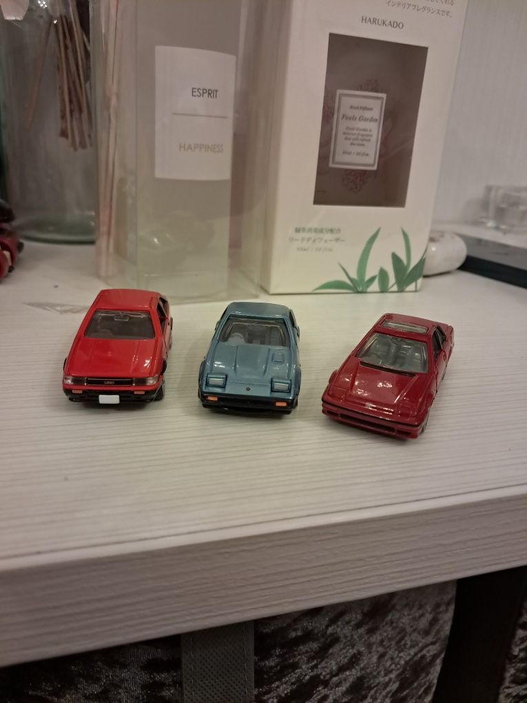 Takara Tomy колички