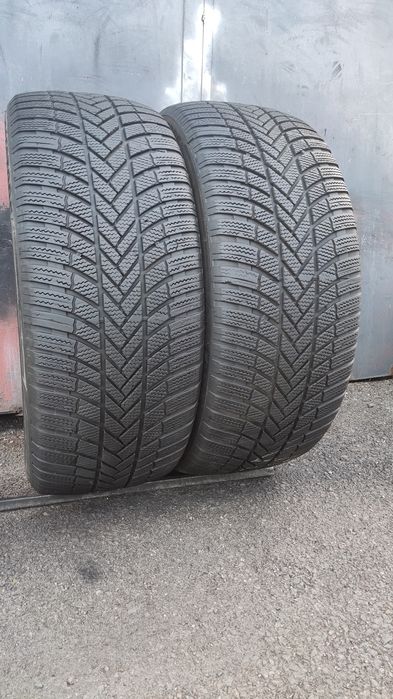 2бр. зимни гуми 275/45/21 Bridgestone Blizzak LM 005
dot22
6.7mm
Добро