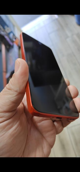Vând motorola edge 50 neo ca noua