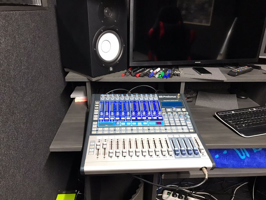 Mixer audio digital Presonus StudioLive 16.0.2 (versiune Firewire)
