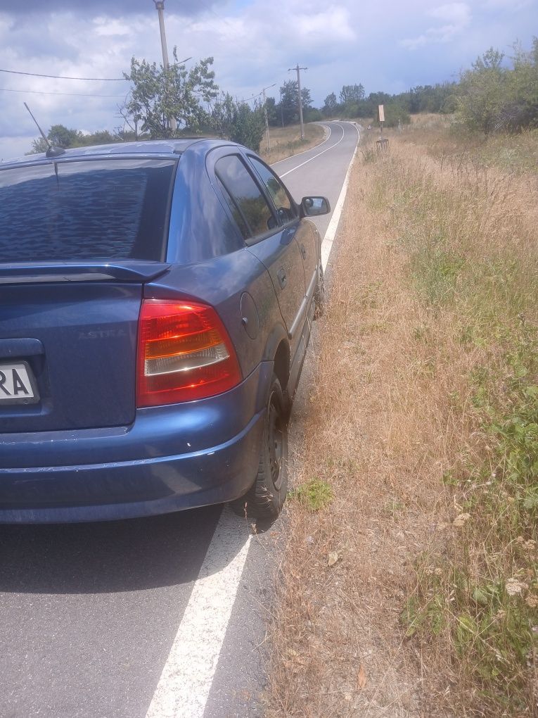 Opel Astra g 1.7