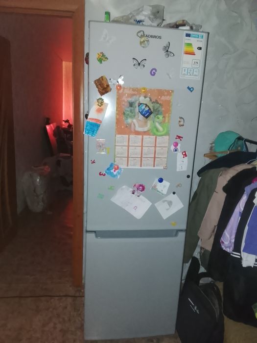 Срочно продам холодильник