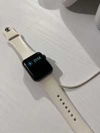 Apple Watch 3-series 42mm, часы на айфон в отличном состояний