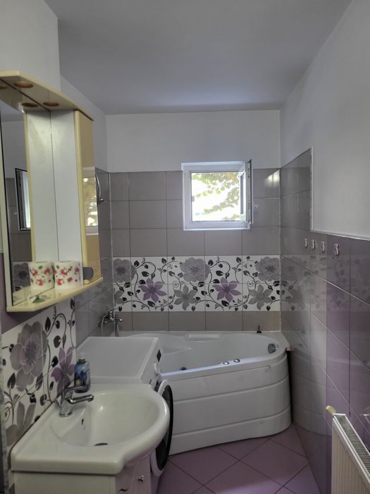 Chirie apartament 2 camere