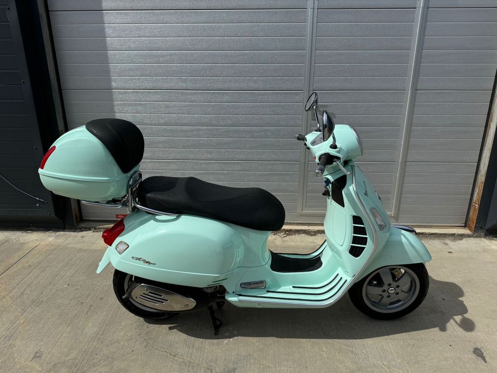 Funmoto piaggio vespa gts 125 permis B