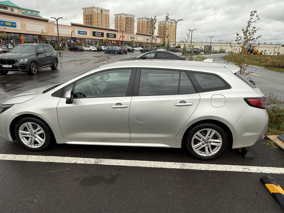 Toyota corolla hybrid 1.8 2019