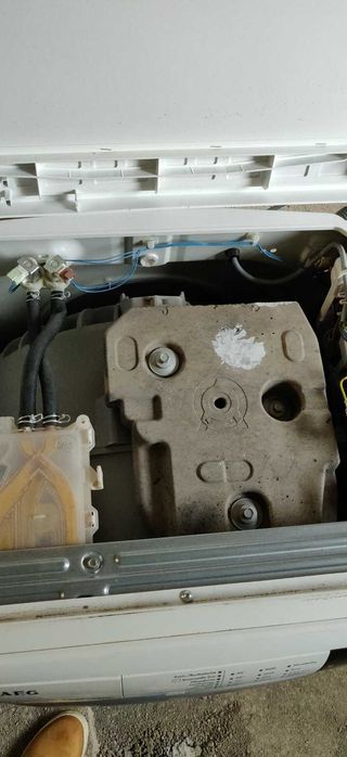AEG InverterMotor 8 kg дефект