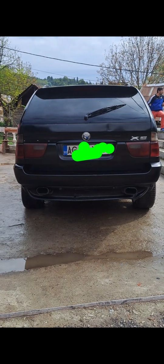 Vînd Bmw x5 e53  perfect funcțional la Bret bun