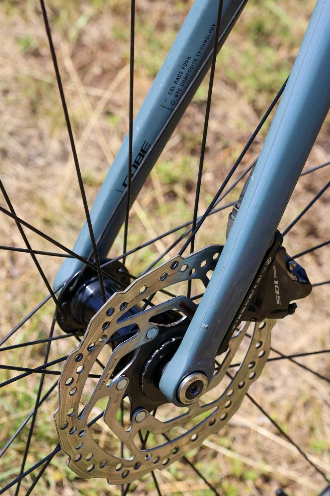 SE VINDE Cursiera Cube Axial WS Race Sparklelilac 2022