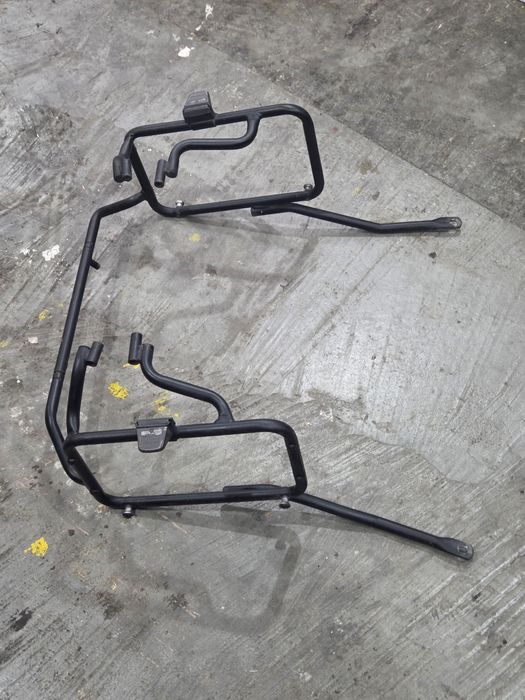 Cutii laterale sidecase + suport Bmw r1200gs k25