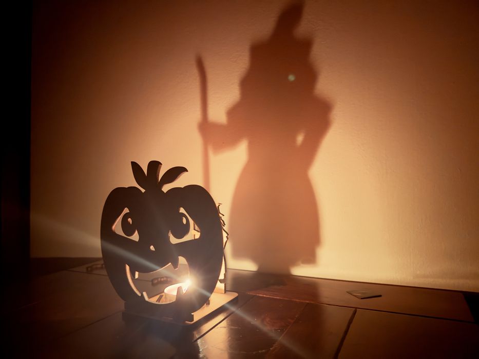 Suporturi de lumânări din lemn – Colecția Halloween Jack-o'-Lantern