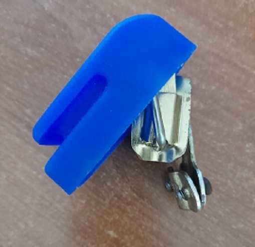 Borna baterie auto cu conectare rapida