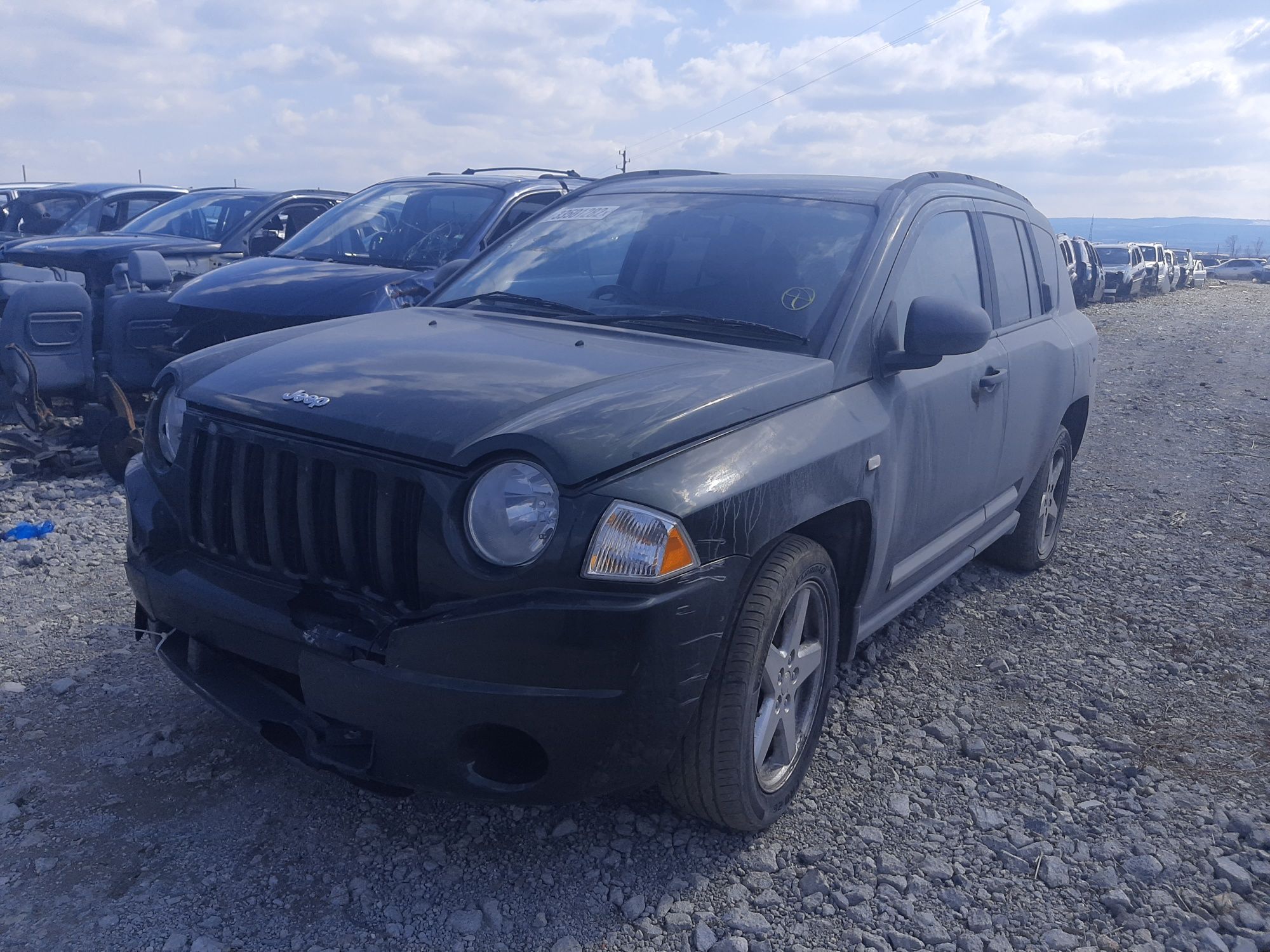 За части Jeep Compass 2000 кубика дизел ръчни скорости 2009 година