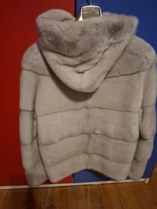 Haina de vizon cu gluga