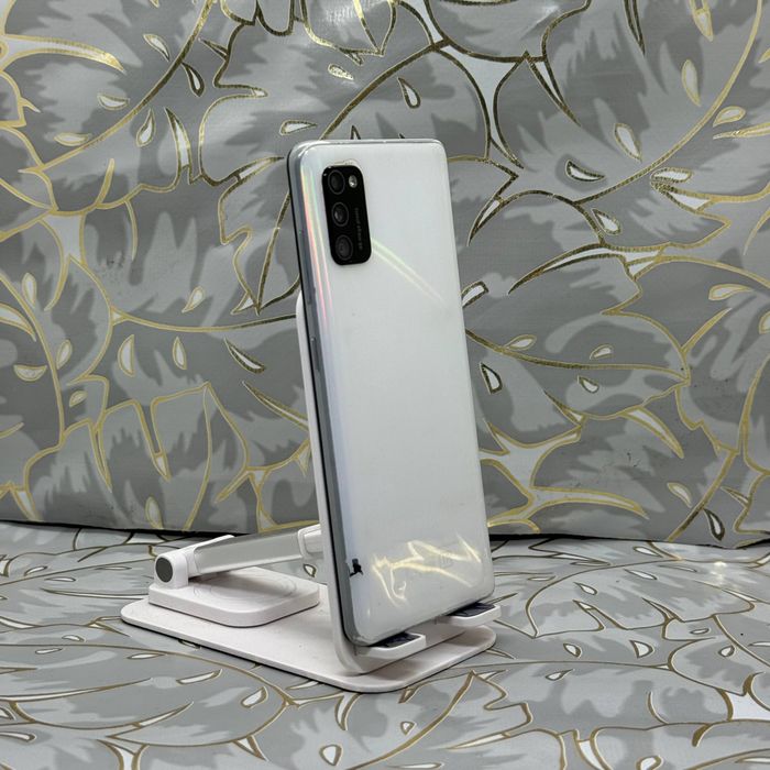 Samsung A41 sotiladi dastavka bor