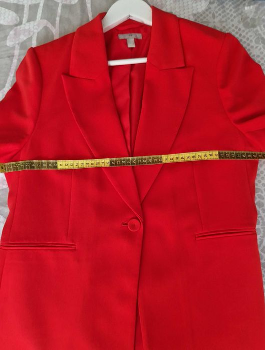 Червен Блейзер H&M