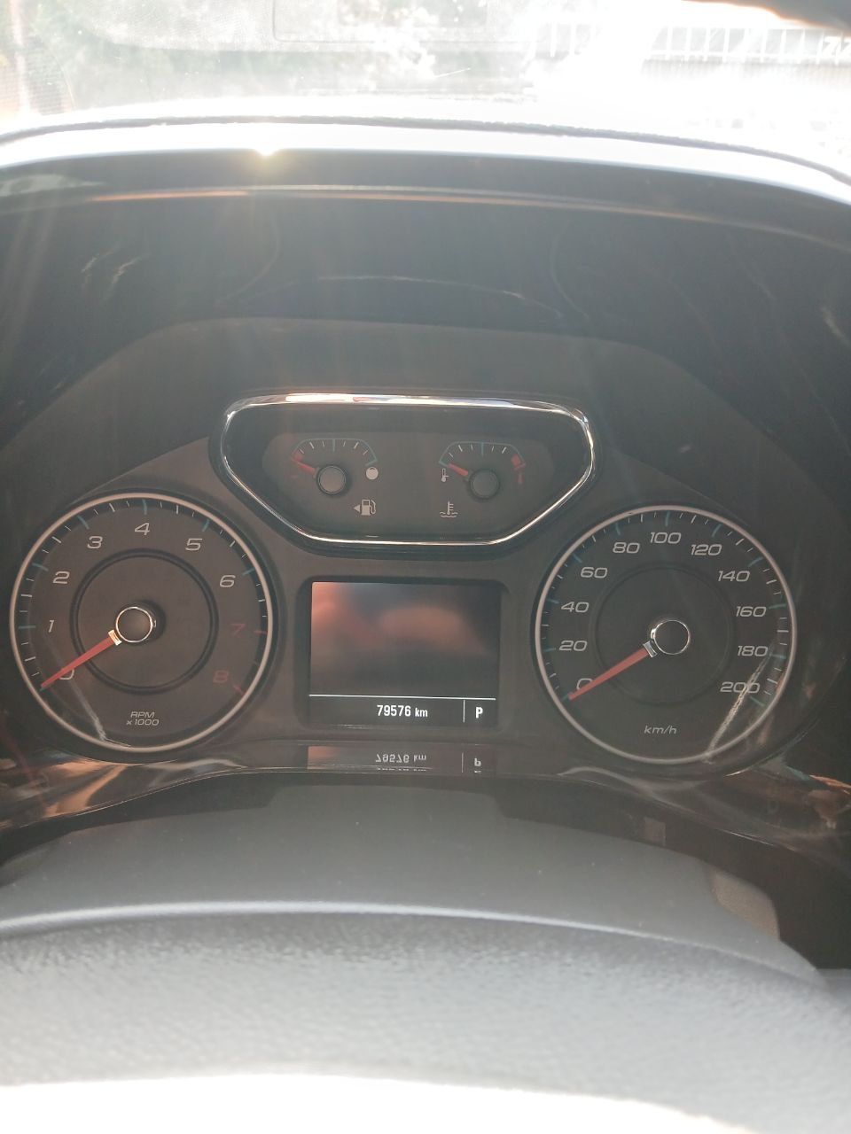 Trailblazer full qora 2021 propan naxt arenda
