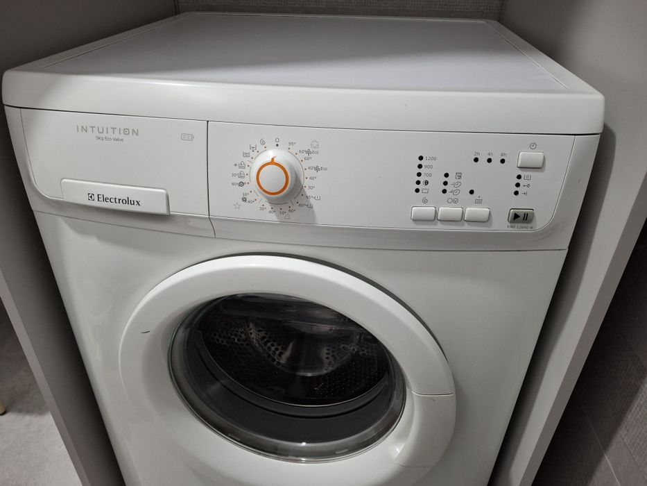 Стиральная машина Electrolux