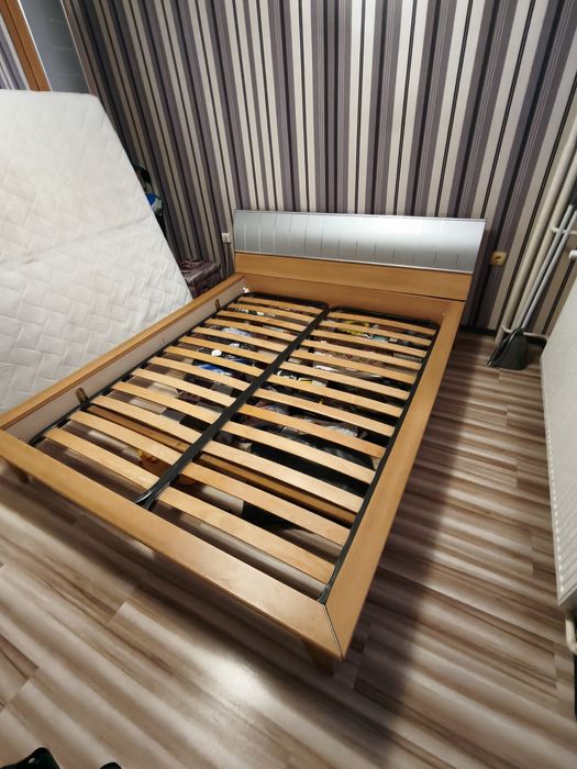 Спалня с матрак (втора употреба)