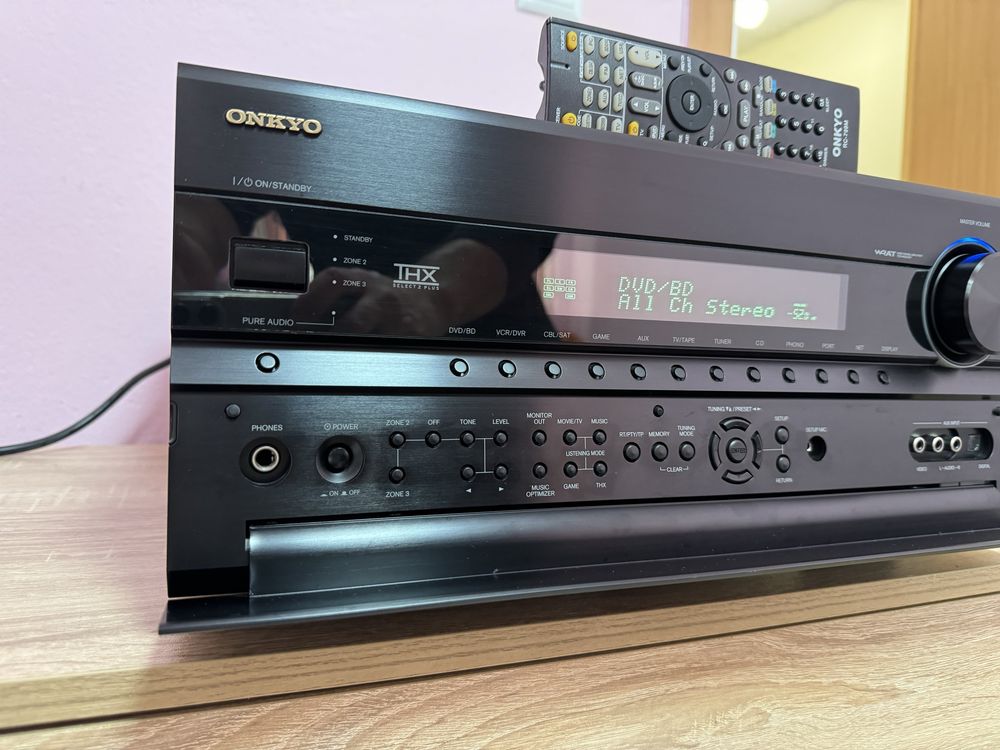 Onkyo TX-NR807 качествен ресивър