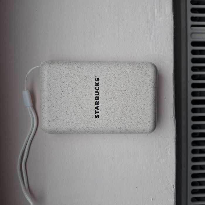 Старбъкс PowerBank
