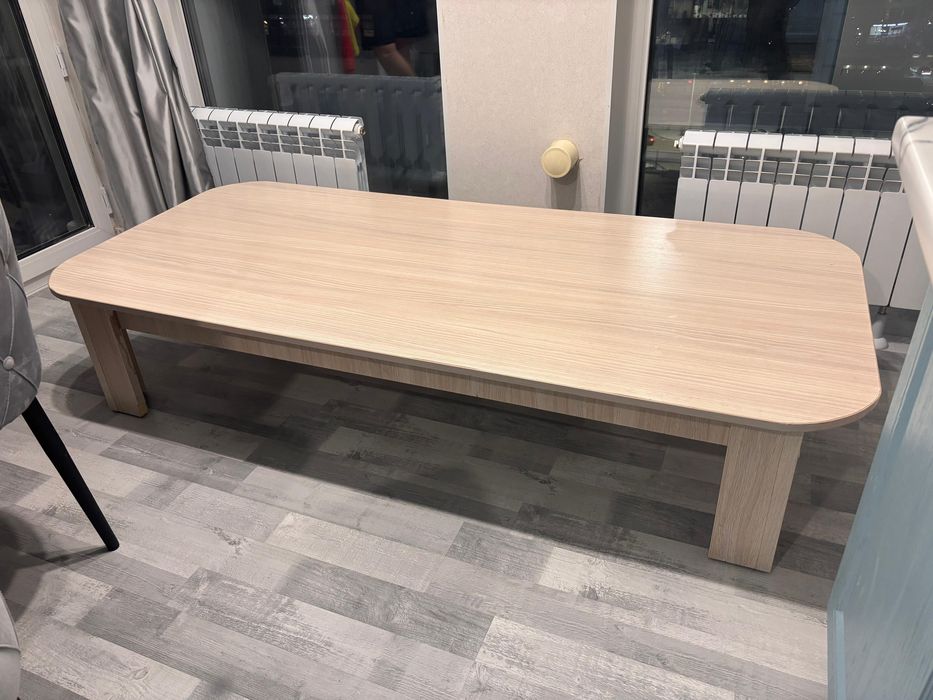 Кухонный стол б/у