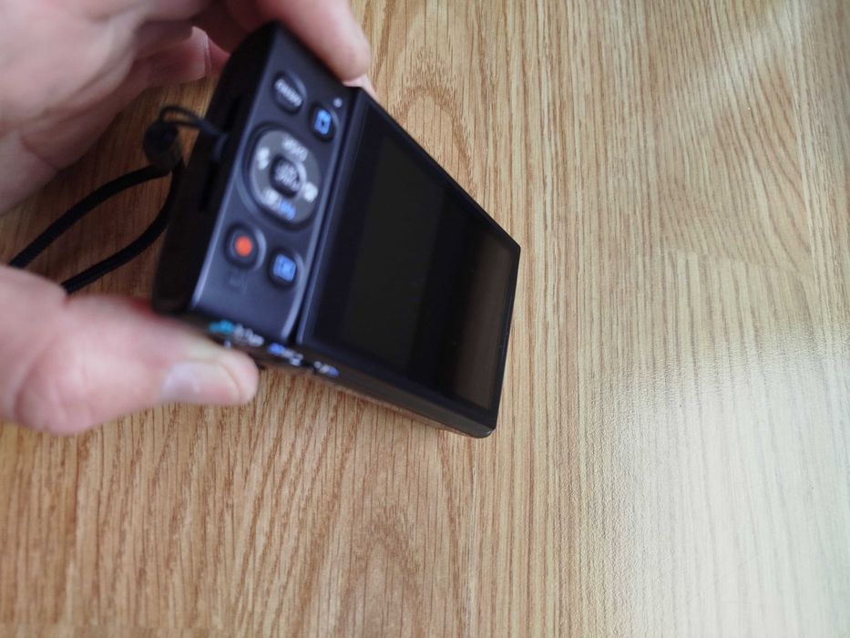 Camera foto videoww Canon Ixus 275 HS imprima data si ora Functionala