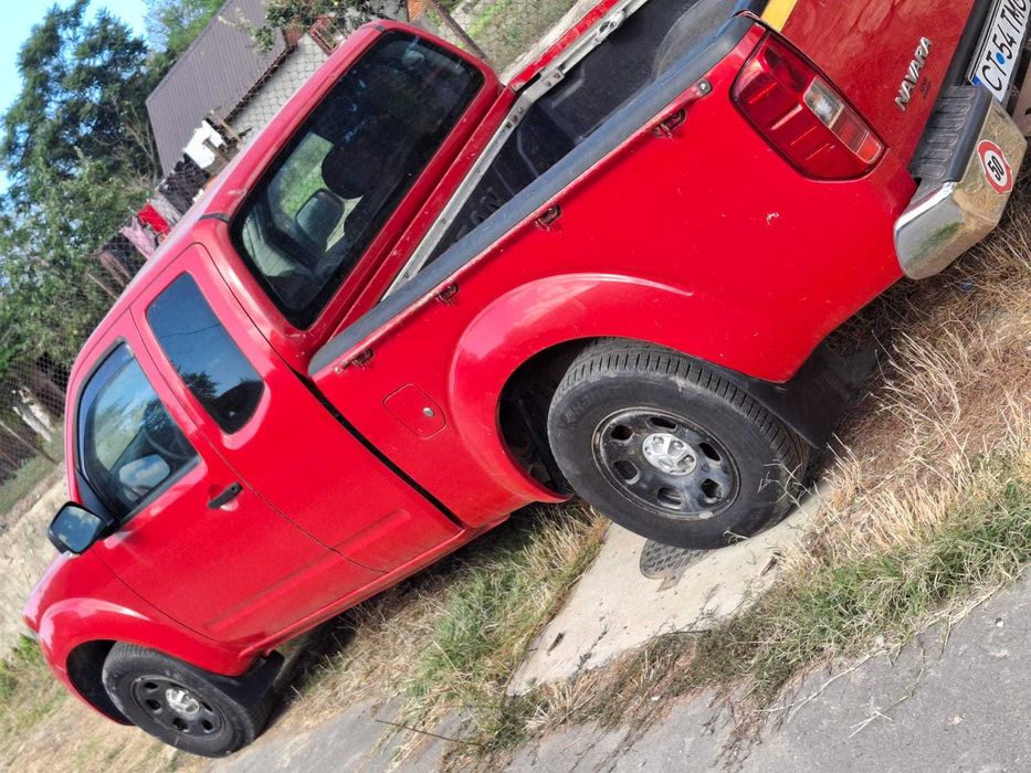 Vand/Dezmembrez Nissan Navara