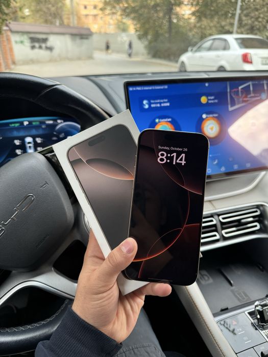 Iphone 16 Pro max Desert