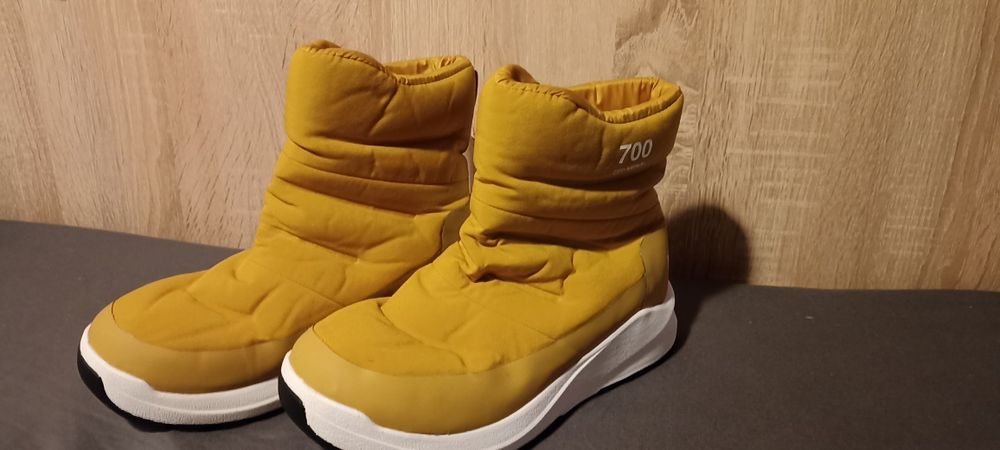 Cizme The North Face Nuptse II