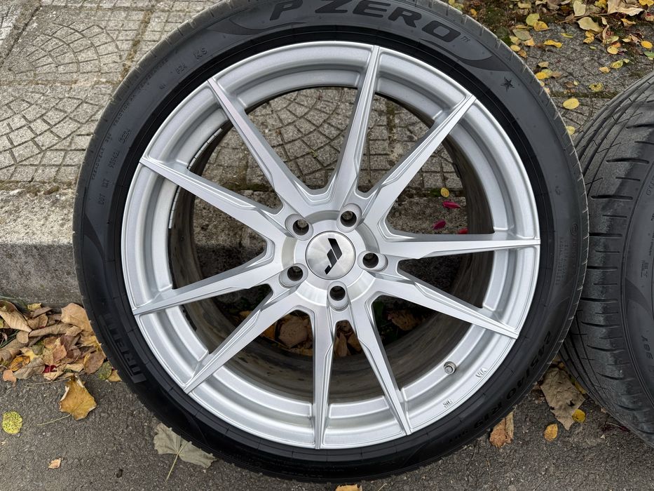 Japan Racing JR 21 19” 5x112