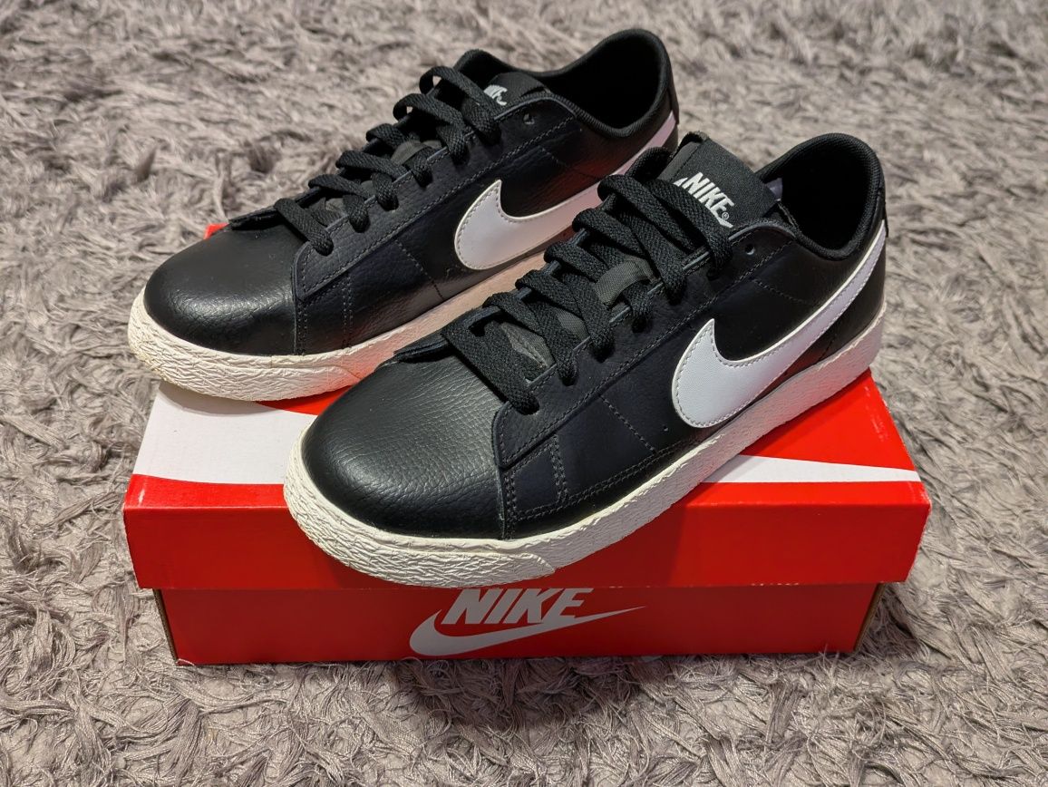 Nike Blazer Low 40 Black