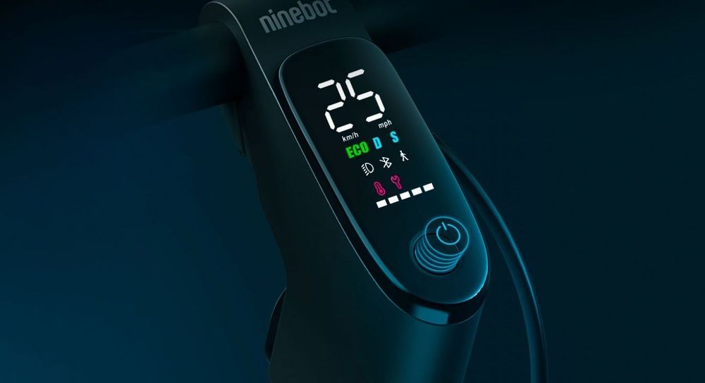 Продаю свой самокат в идеальном состоянии,пользовались очень мало!