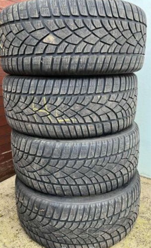 255/35/20 dunlop  4 бр 250 лв промоцена всесезони