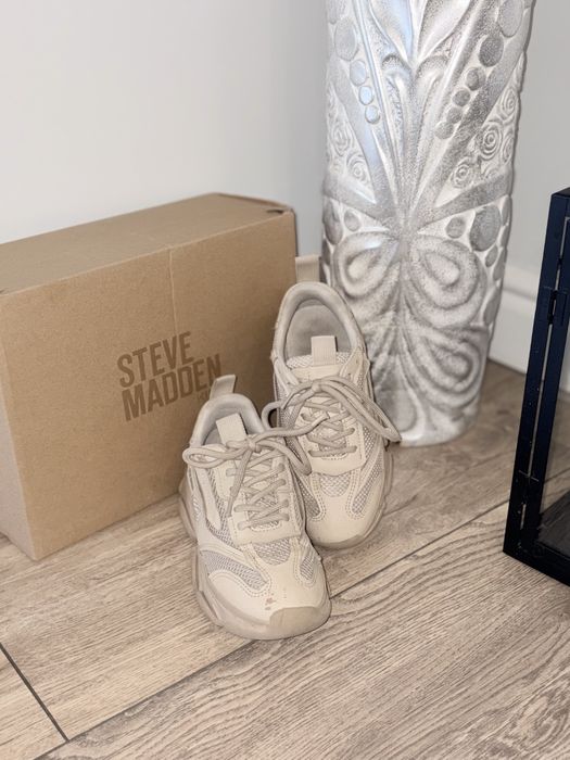 Маратонки Steve Madden 33 номер