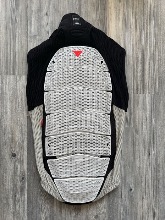 Ризница Dainese S