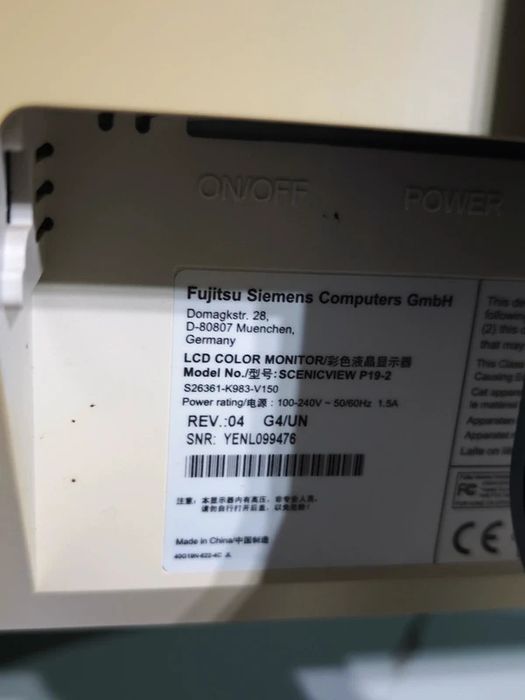 Monitor Fujitsu Siemens perfect functional