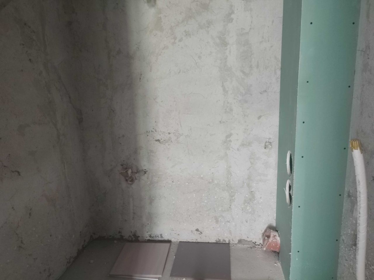 Продава се Тристаен апартамент в Търговище, Център - 133 кв.м за 989 €/кв.м - Снимка #11