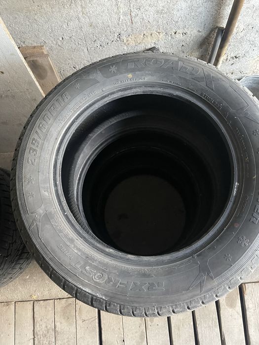 Зимняя резина 235/60/18